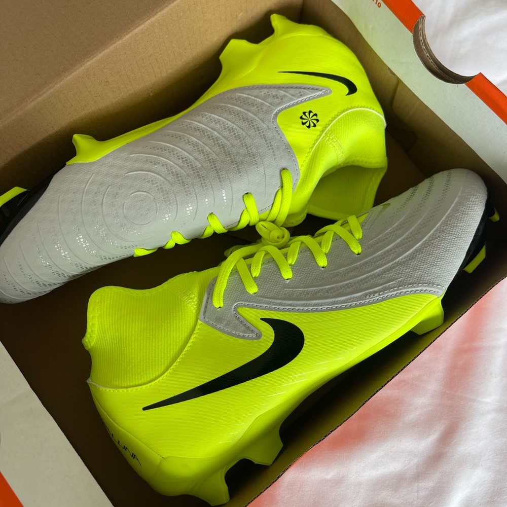 Nike Neon Yellow Soccer Cleats